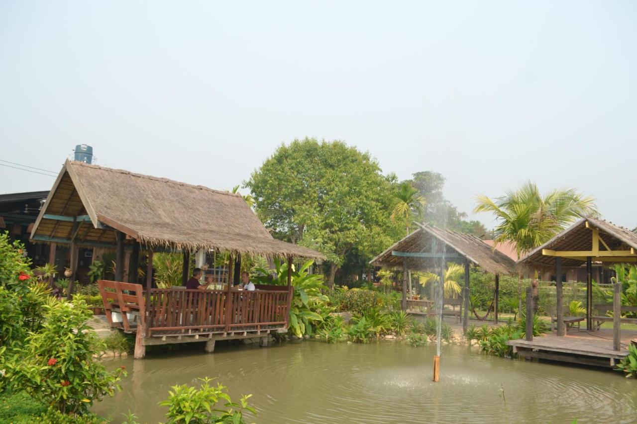 Le Cocotier Hotel Ban Cho Lae Bagian luar foto