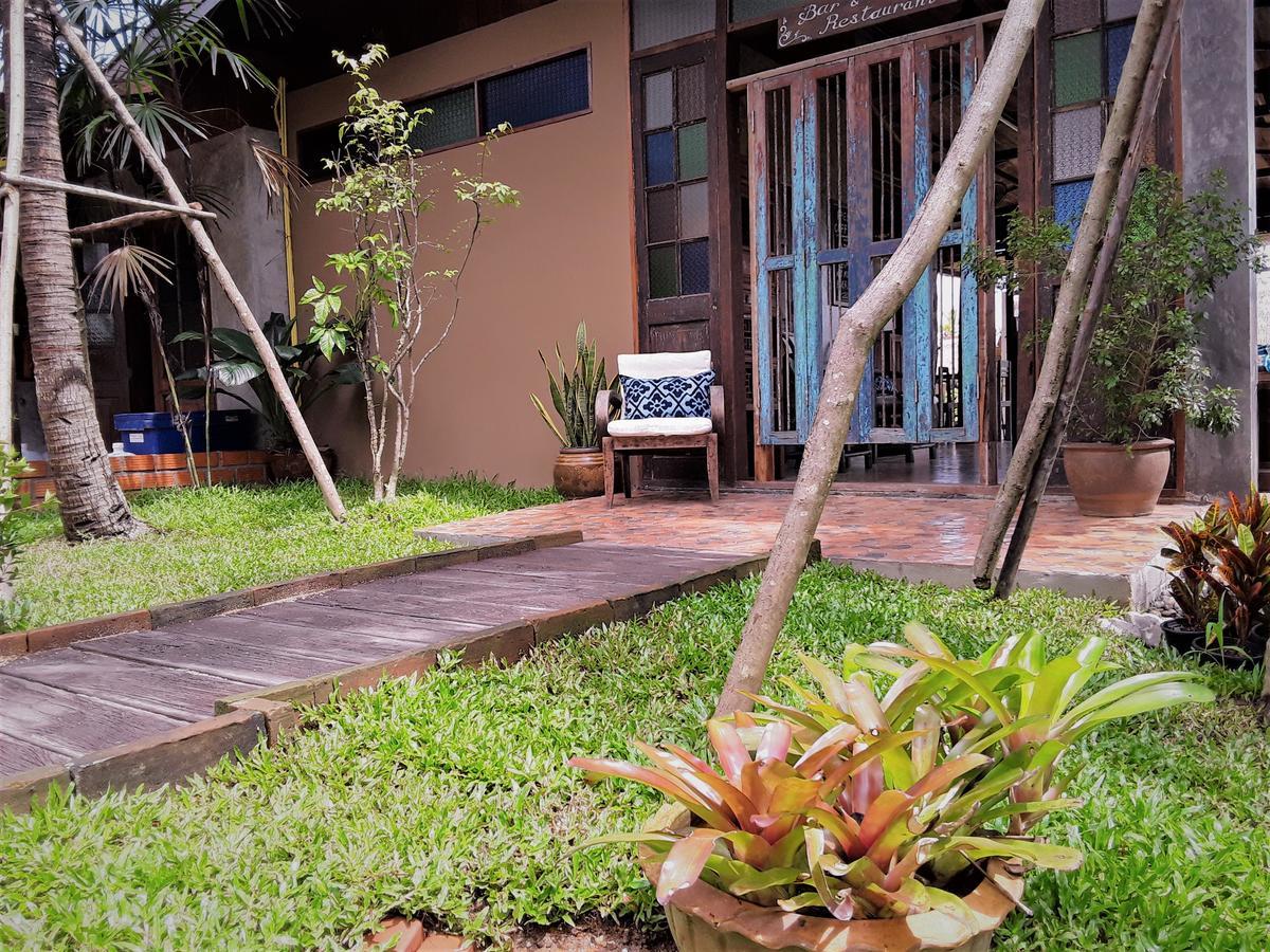 Le Cocotier Hotel Ban Cho Lae Bagian luar foto