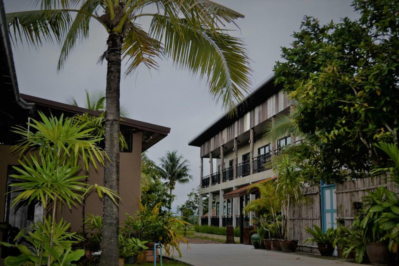 Le Cocotier Hotel Ban Cho Lae Bagian luar foto